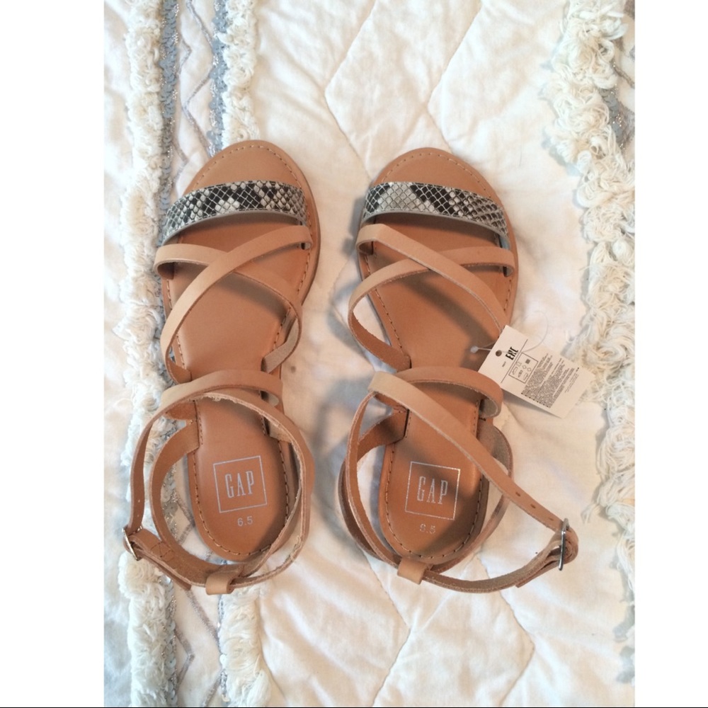 Gap sandals, brand new with tags, size 6.5